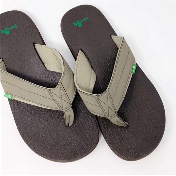 Sanuk Other - Sanuk Beer Cozy 2 Flip Flops Sz 11